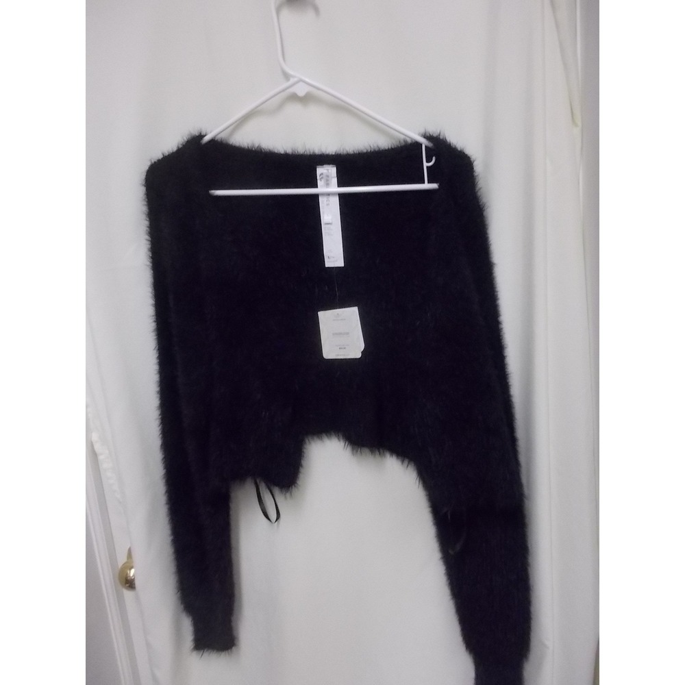 Fabletics Mini Crop Cardigan Black Fuzzy Eyelash Knit Sweater Large NEW
